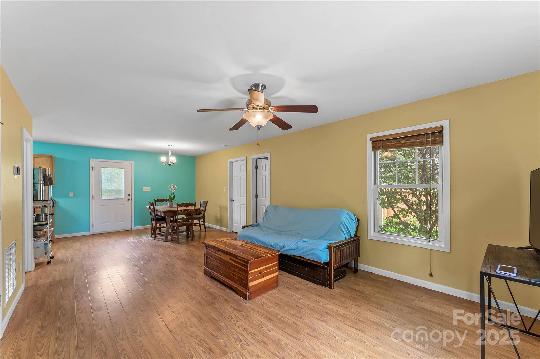 Black Mountain, NC 28711,29 Byrd RD