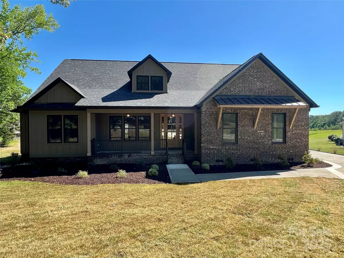 Albemarle, NC 28001,603 Turnberry CT