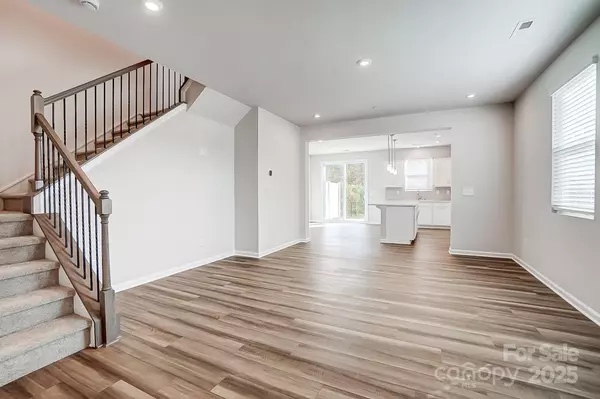 Kannapolis, NC 28025,2405 Hedgecliff RD