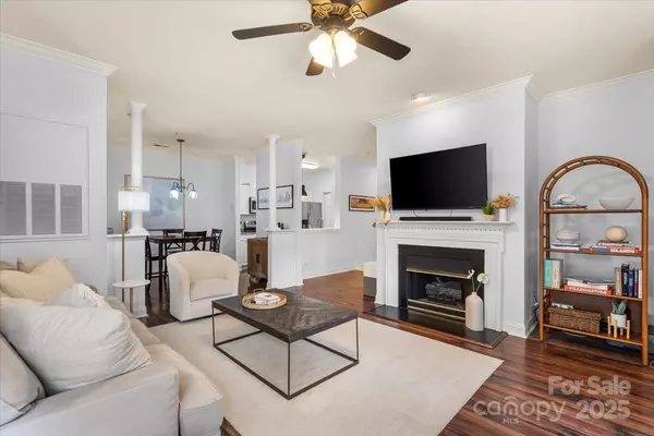 Charlotte, NC 28210,5730 Closeburn RD #H