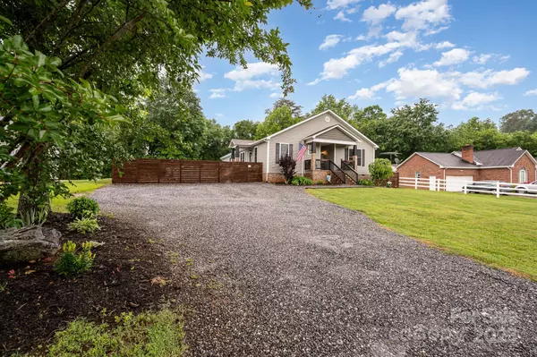 Claremont, NC 28610,5252 Ramblewoods AVE