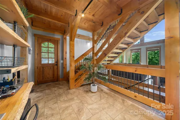 Hendersonville, NC 28792,55 Maynards WAY