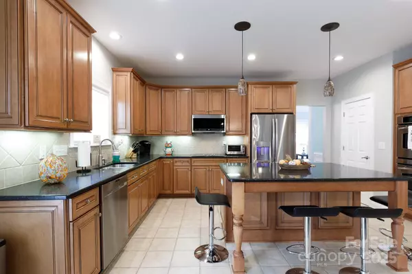Monroe, NC 28110,905 Patricians LN