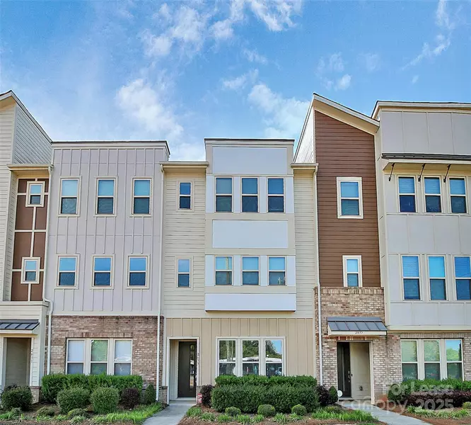 2633 Statesville AVE, Charlotte, NC 28206