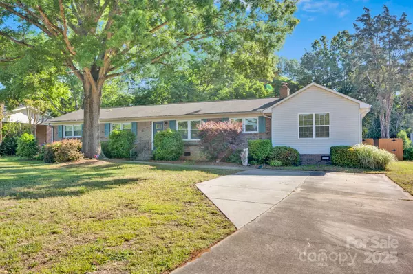 Rock Hill, SC 29732,1924 Lakeview DR