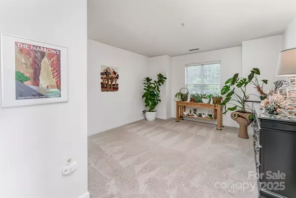 Mooresville, NC 28117,104 Pier 33 DR #311