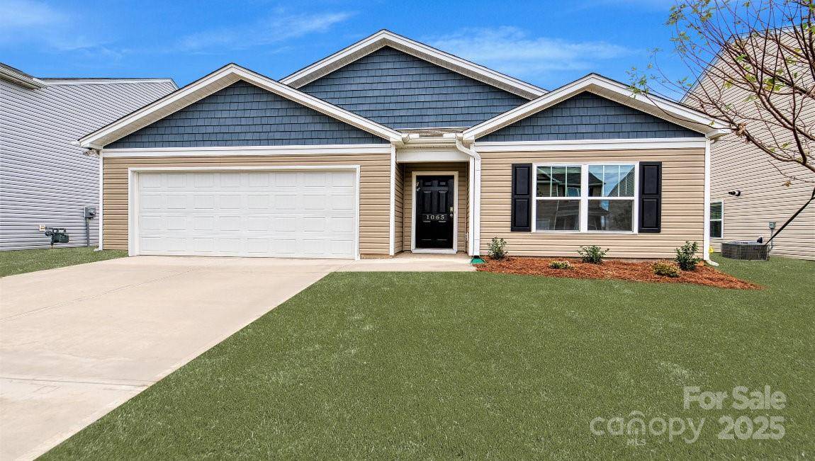 75 Creekwalk LN, Waynesville, NC 28785