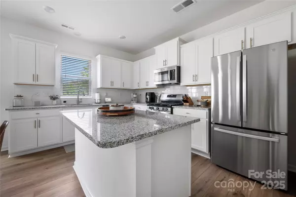 Concord, NC 28027,699 Kitfox DR NW