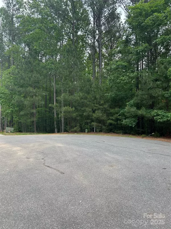 Denver, NC 28037,7300 Bay Cove CT