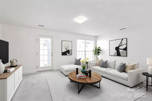 Fort Mill, SC 29708,1707 Kashmir White LN