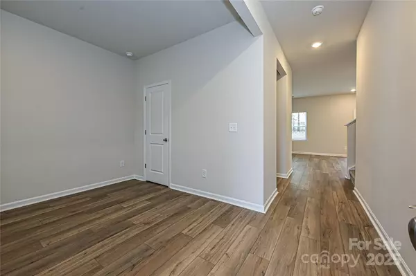 Stanley, NC 28164,2206 Silverbell LN