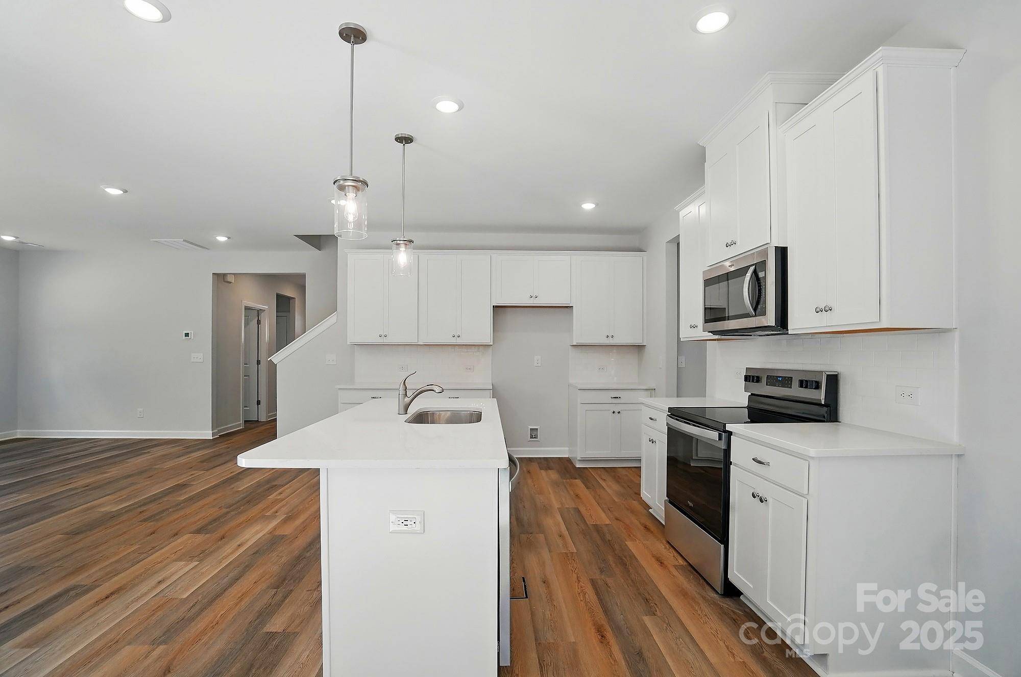 Statesville, NC 28677,908 Westminster DR