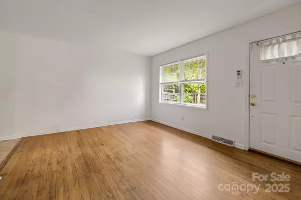 Swannanoa, NC 28778,308 Melody CIR