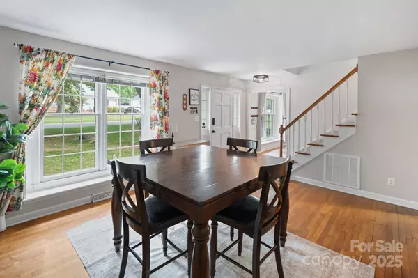 Charlotte, NC 28212,1014 Vandalia DR
