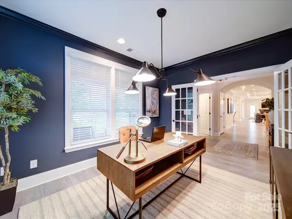 Gastonia, NC 28056,3089 Founding Fathers DR