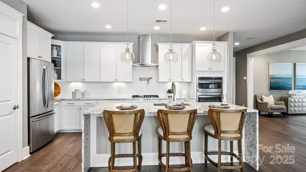 Charlotte, NC 28215,13241 Cozy CT