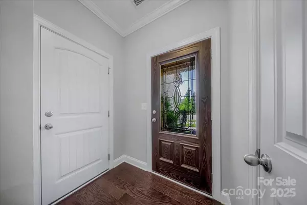Mooresville, NC 28117,204 Aztec CIR