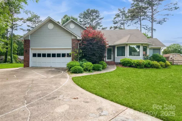Salisbury, NC 28144,104 Gallarie PL