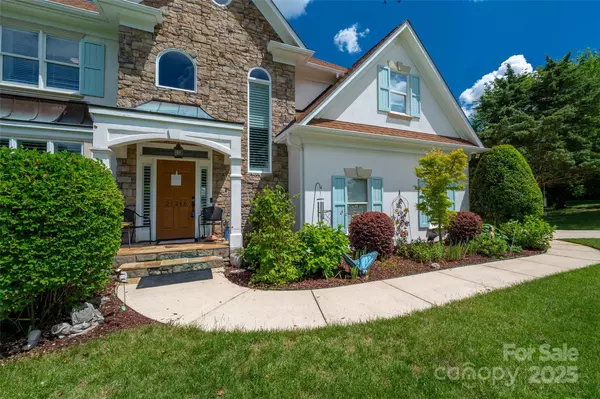 Cornelius, NC 28031,21216 Norman Shores DR