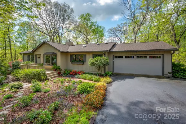 Tryon, NC 28782,432 Dogwood TRL
