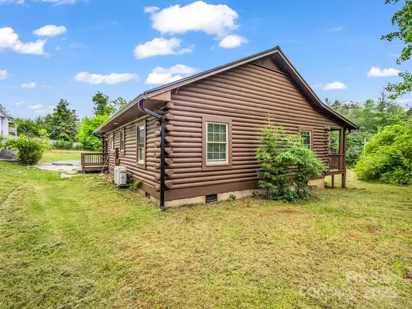 Lake Lure, NC 28746,112 Bills Creek RD