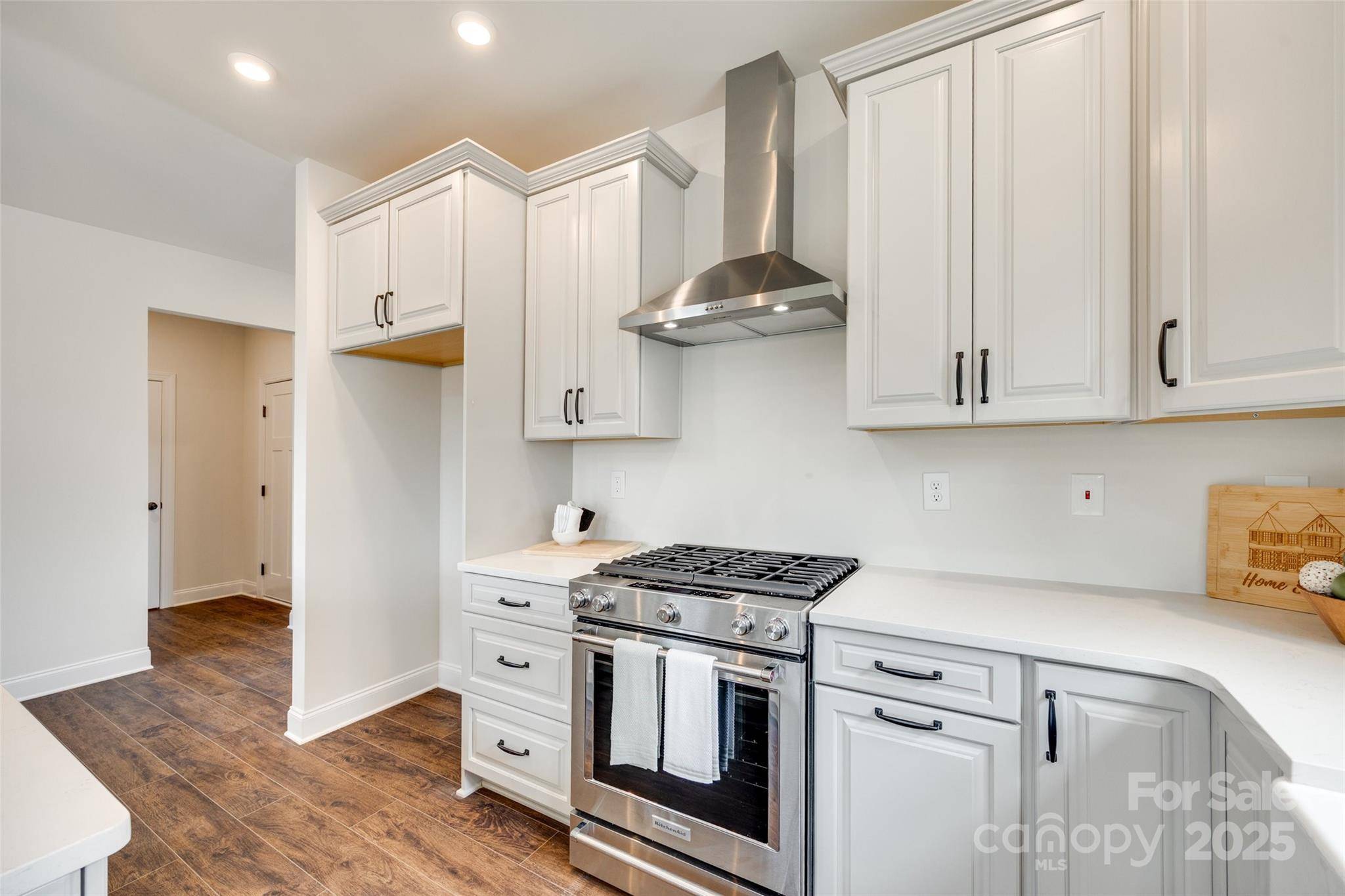 Charlotte, NC 28278,18011 Wilbanks DR