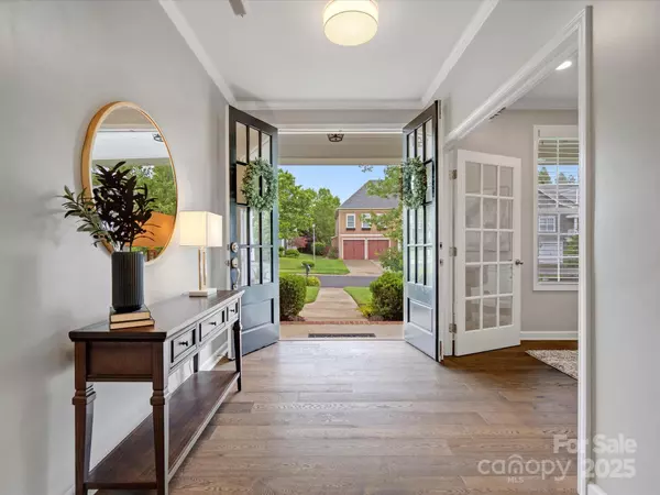 Matthews, NC 28104,1014 Harrogate LN