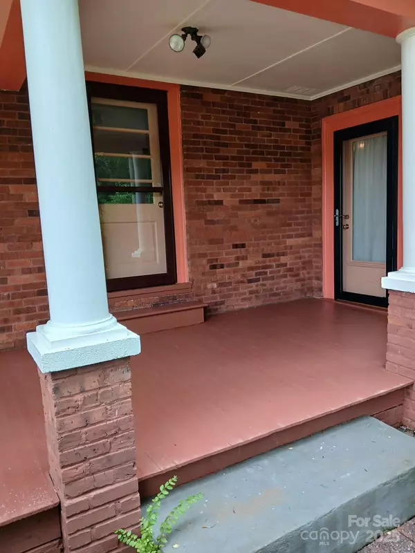 Mount Gilead, NC 27306,514 N Main ST