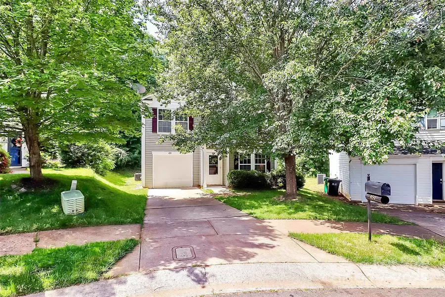 459 Presidents CT, Charlotte, NC 28217