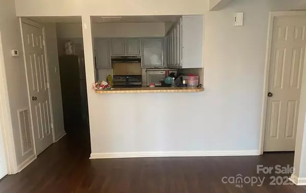 Charlotte, NC 28227,5718 Dockside DR