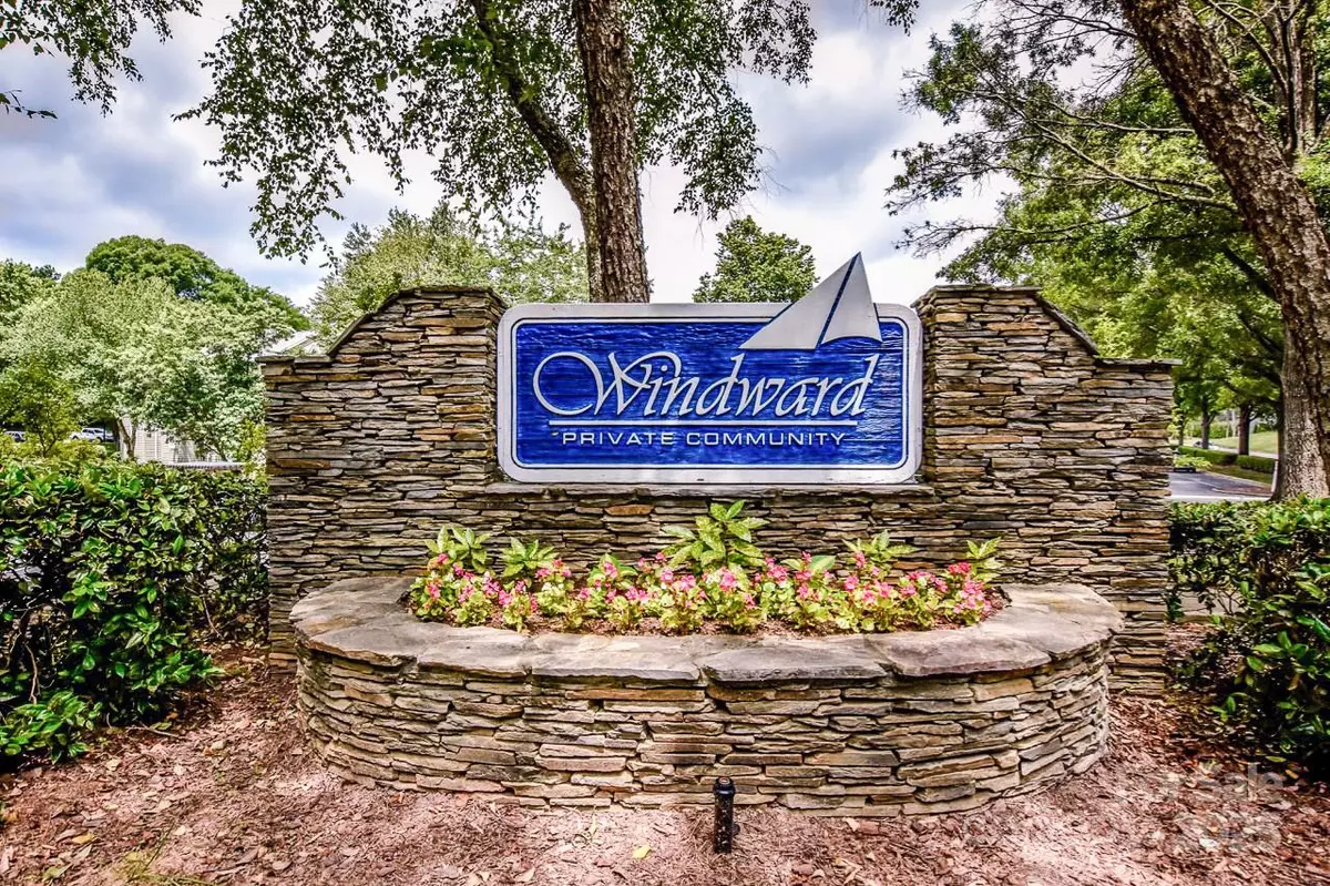 Cornelius, NC 28031,19901 Henderson RD #M