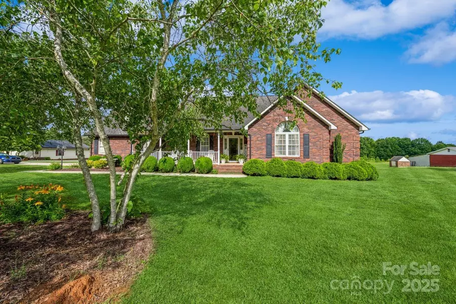 8520 Wright RD, Kannapolis, NC 28081