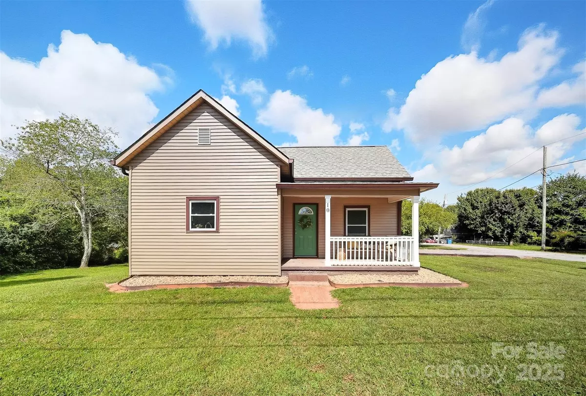 Granite Falls, NC 28630,10 Lake ST