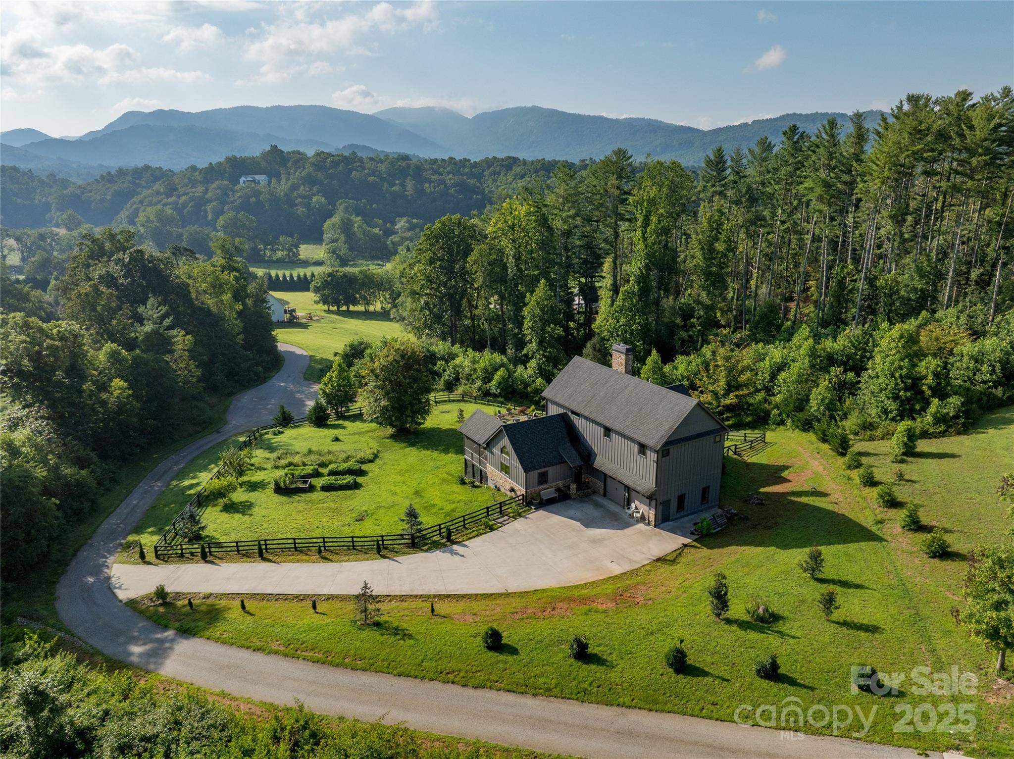 134 Olivia Trace DR, Fletcher, NC 28732