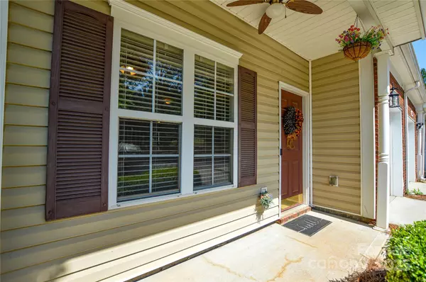 Fort Mill, SC 29715,1113 Geyser CT