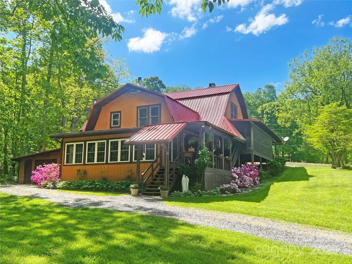 Marshall, NC 28753,550 Joe Payne RD
