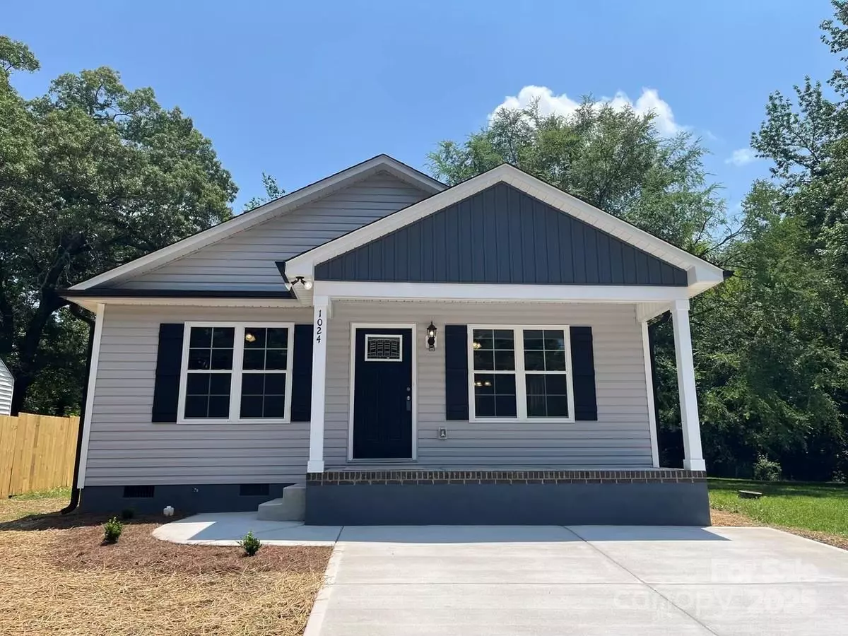 Salisbury, NC 28144,1024 Short ST