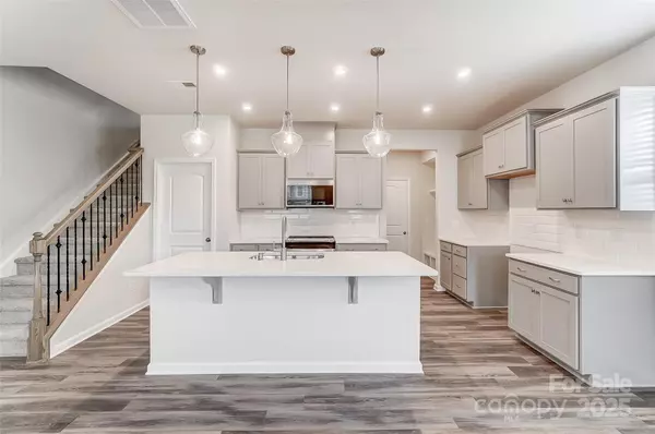 Charlotte, NC 28269,3852 Cheyney Park DR