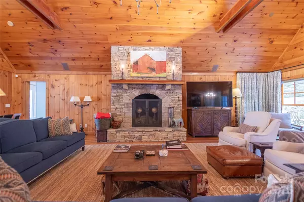 Cullowhee, NC 28723,973 Sitting Rock TRL