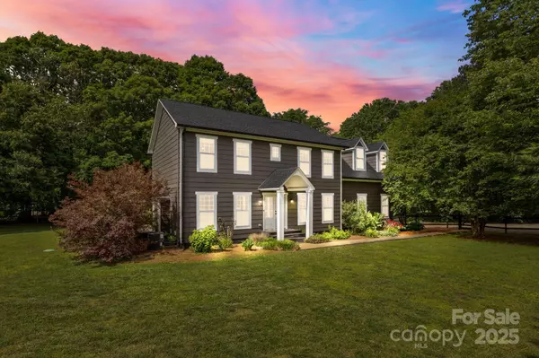 5229 Mt Holly Huntersville RD, Charlotte, NC 28216