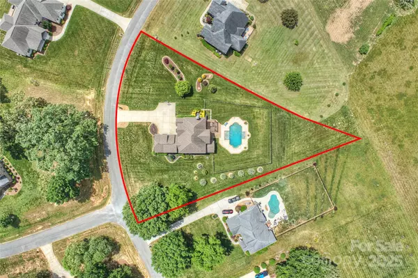 Monroe, NC 28110,4941 Campobello DR