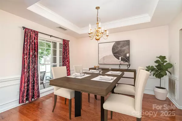 Charlotte, NC 28269,8221 Brookings DR