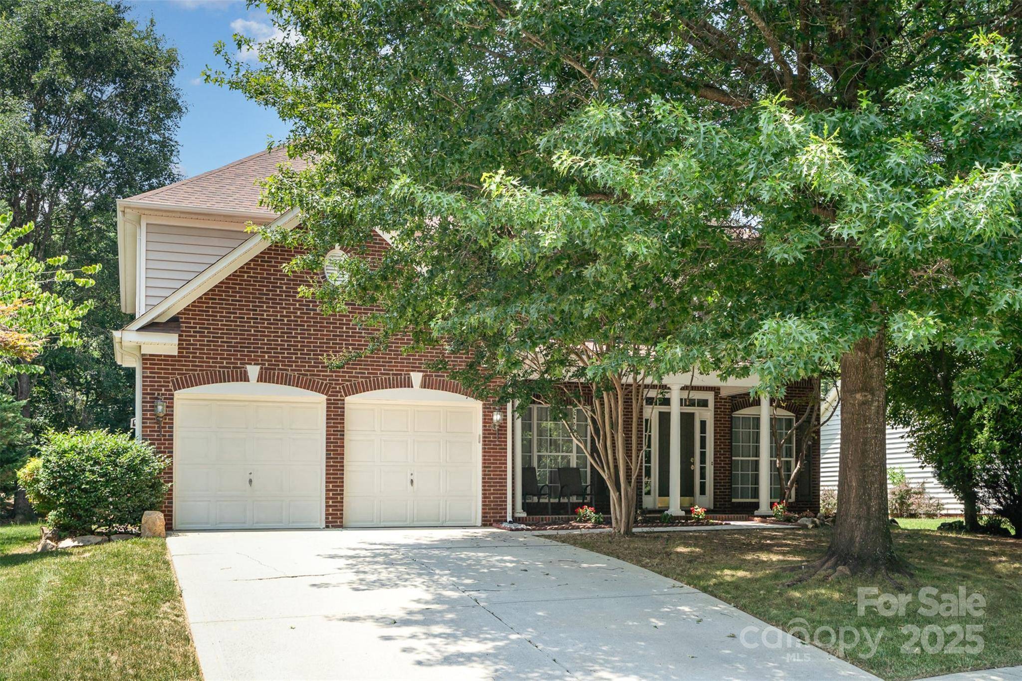 8221 Brookings DR, Charlotte, NC 28269