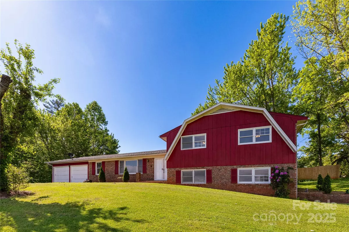 Leicester, NC 28748,67 Old Turkey Creek RD