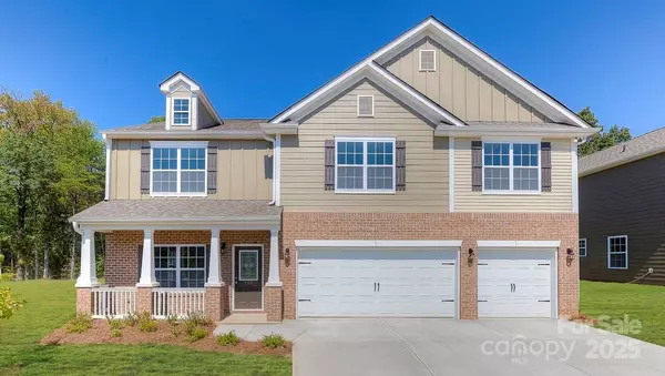 8013 Kennesaw DR, Gastonia, NC 28056