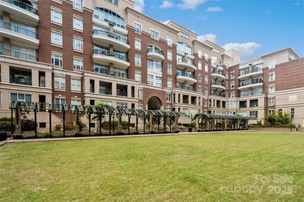 400 N Church ST #226, Charlotte, NC 28202