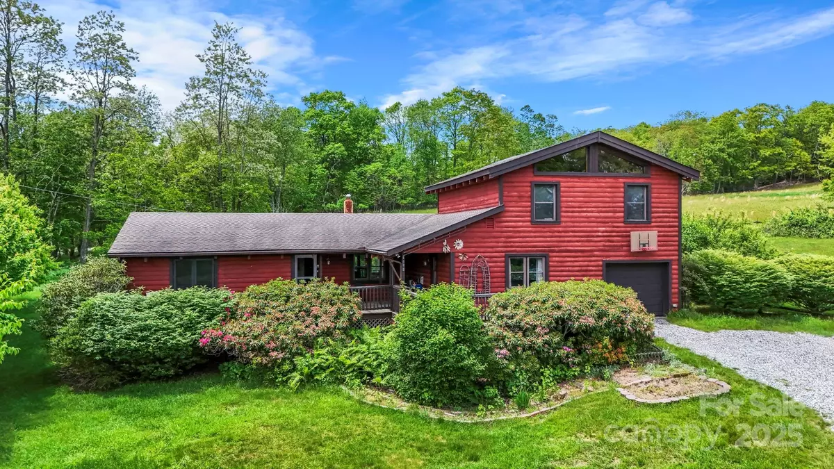 Blowing Rock, NC 28605,1925 Green Hill RD
