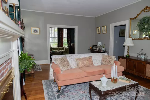 Albemarle, NC 28001,324 N 5th ST