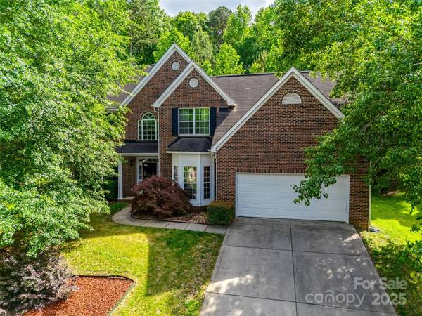 12719 Vantage Point LN, Huntersville, NC 28078