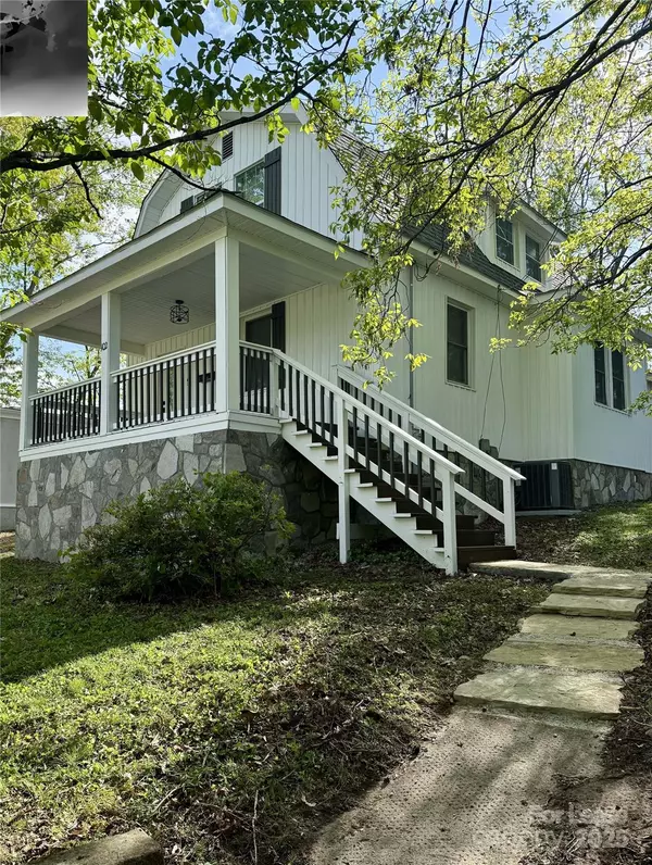 Asheville, NC 28801,102 Holland ST